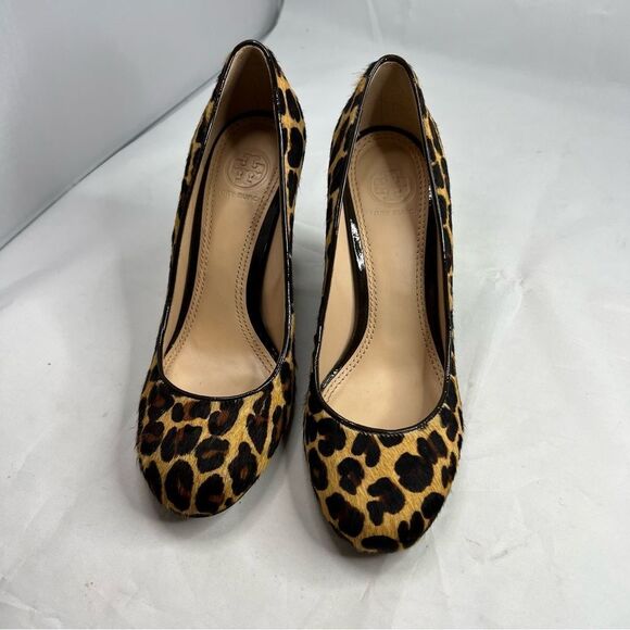 Tory Burch Astoria leopard Print Calf Hair Wedge Heels - Picture 11 of 16
